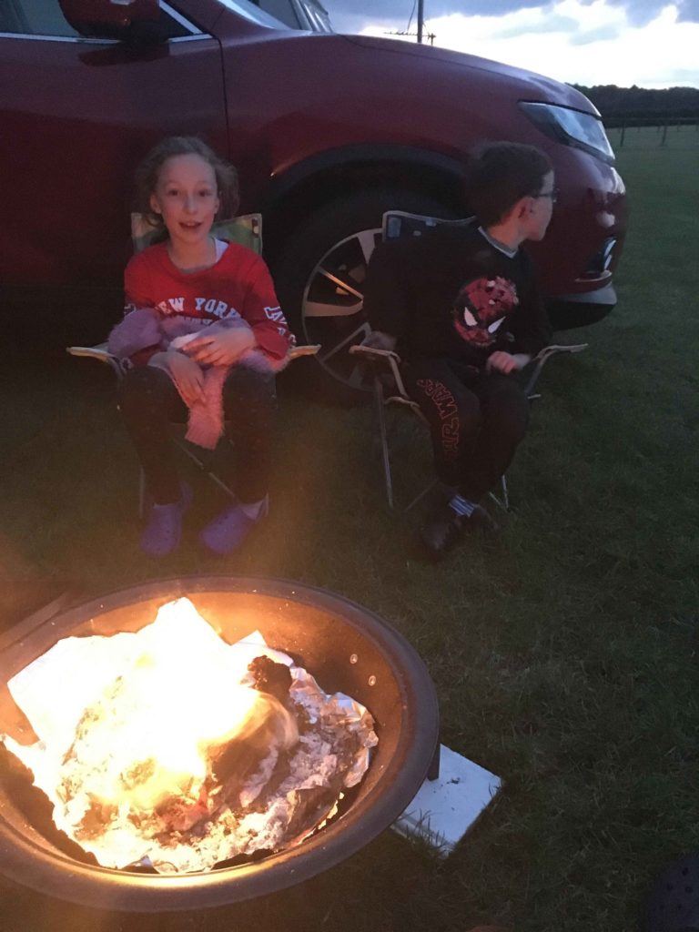 campfire-at-Folly-Farm-campsite